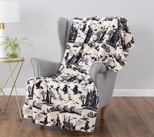 Berkshire Halloween Printed Plush 60x70 Throw